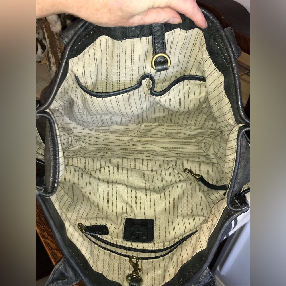 Frye Campus Dakota Leather Marbled Black Tote Shopper Shoulder Bag $378 - Picture 12 of 15